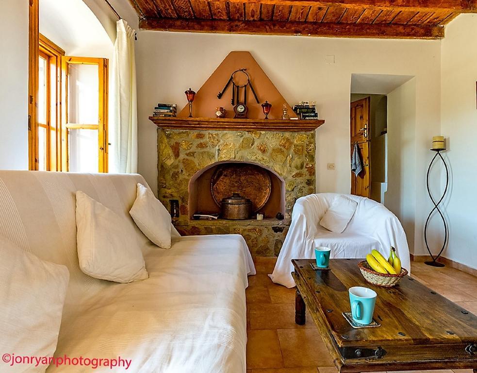 סימי Fotinis Cottage מראה חיצוני תמונה